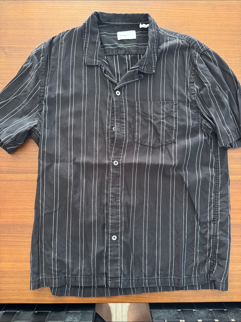 BLDWN Men's Black Striped Short-Sleeve Shirt